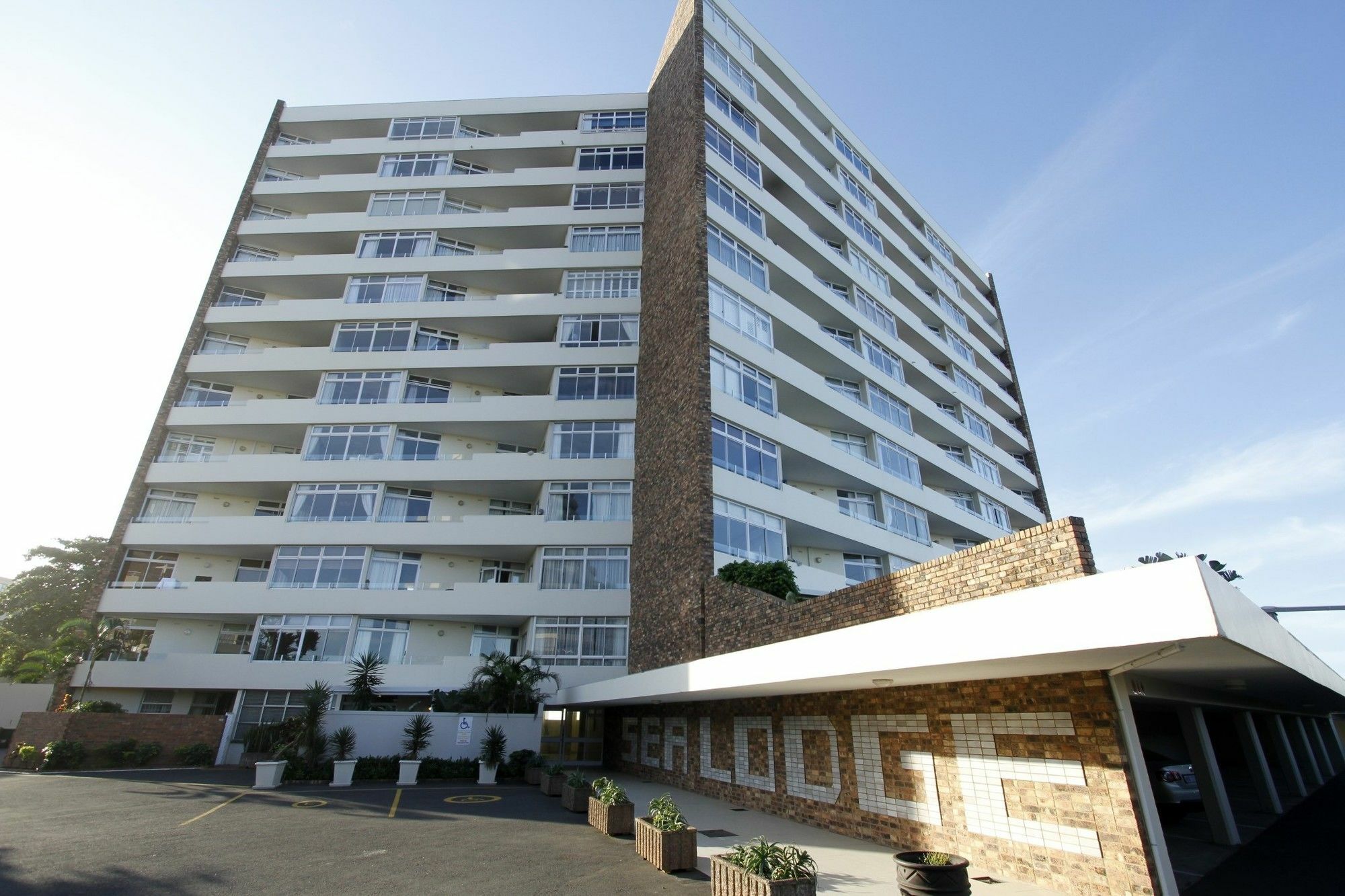 34 Sea Lodge - By Stay In Umhlanga Дърбан Екстериор снимка