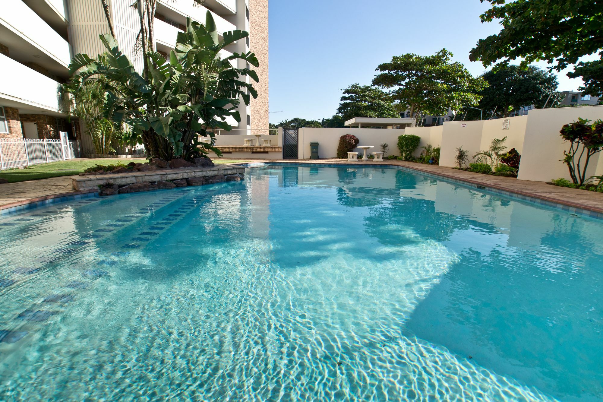 34 Sea Lodge - By Stay In Umhlanga Дърбан Екстериор снимка