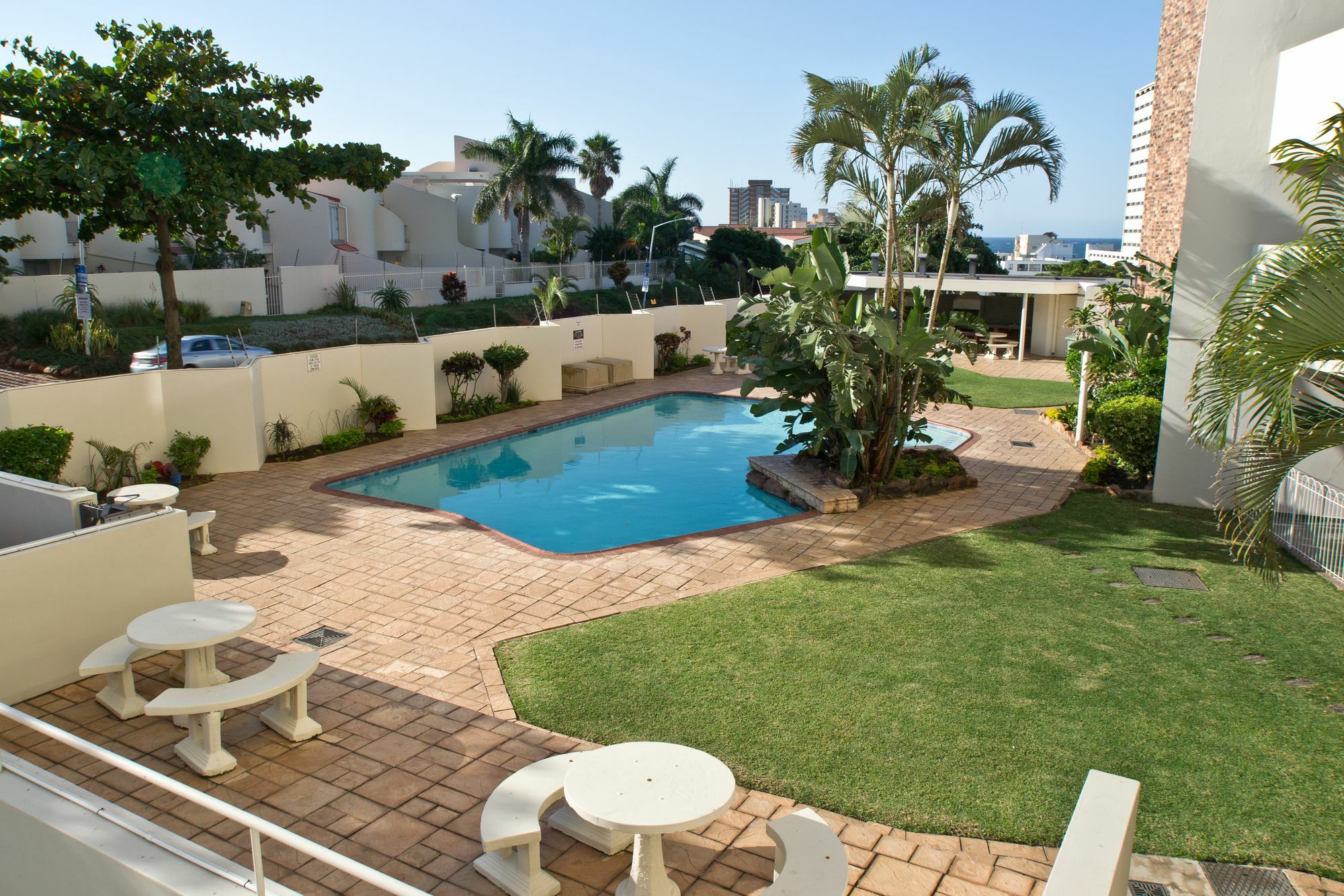 34 Sea Lodge - By Stay In Umhlanga Дърбан Екстериор снимка